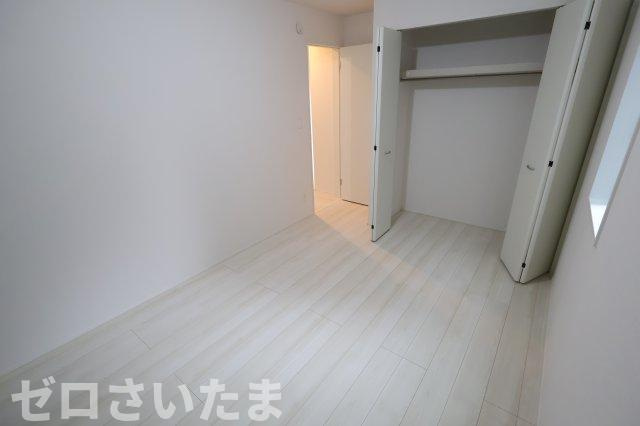《仲介手数料無料》見沼区大和田町２丁目775新築一戸建てグラファーレの洋室|1階の6帖