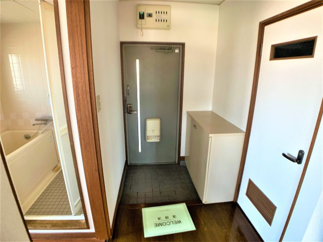 ユートピアタウンⅡの玄関
