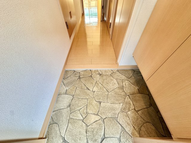 アクセスGの玄関