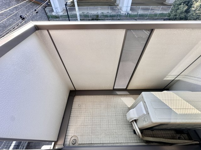 アクセスGのバルコニー