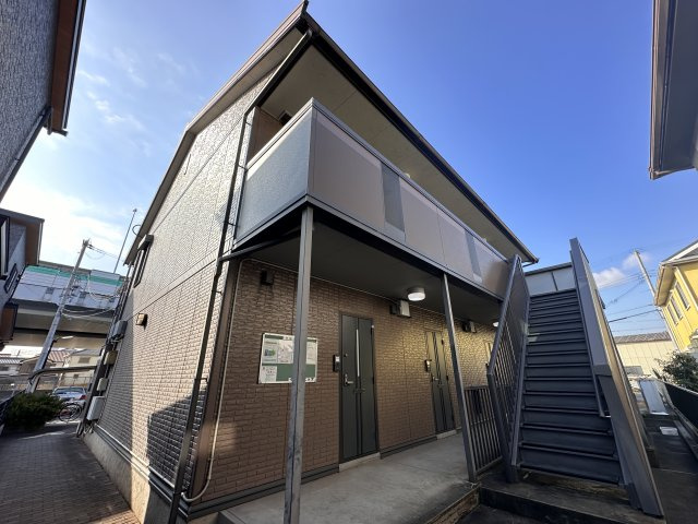 アクセスGの外観