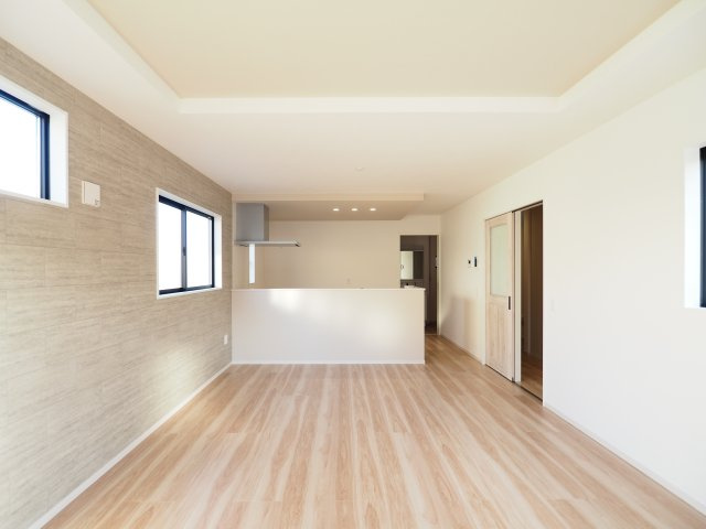 【居間・リビング】 | LIGARE　瀬上町６期　１号棟 | ★内覧予約で新米2kg★