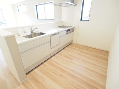 【キッチン】 | LIGARE　瀬上町６期　１号棟 | ★内覧予約で新米4kg★