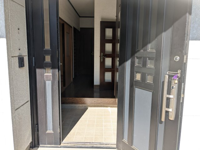 中古戸建　浜川町の玄関