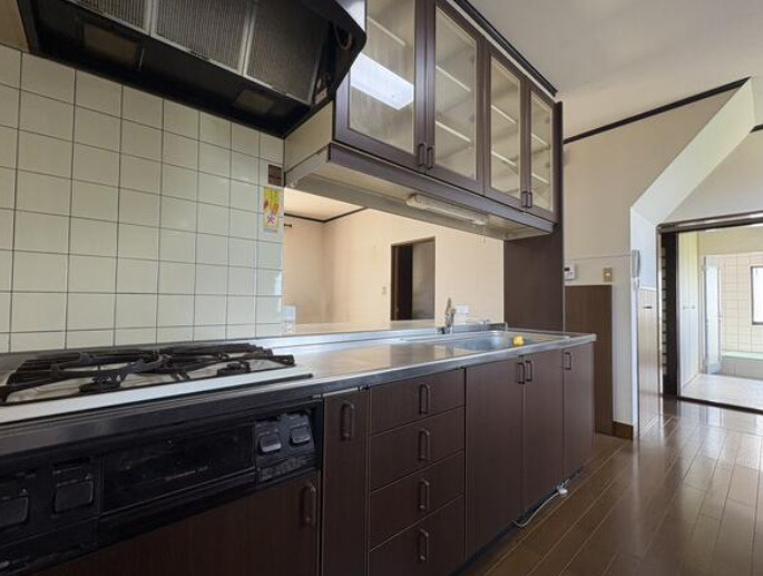 中古戸建　浜川町のキッチン|お料理しやすいキッチンです