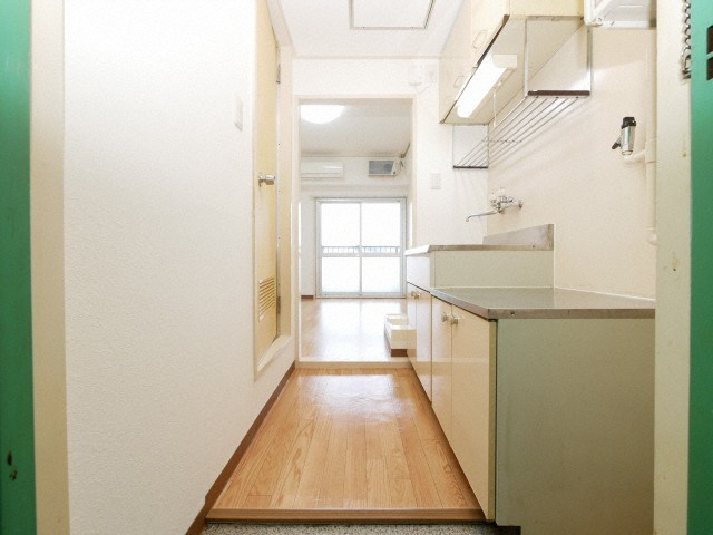 プラス九条の玄関