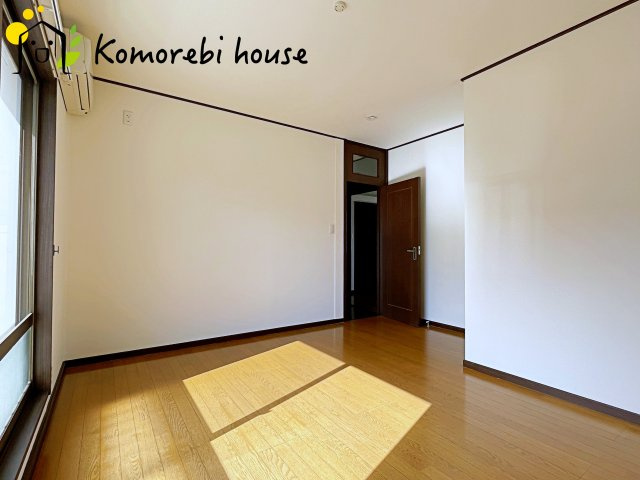 蓮田市大字閏戸　中古一戸建ての子供部屋|南側の窓から光が差し込みます