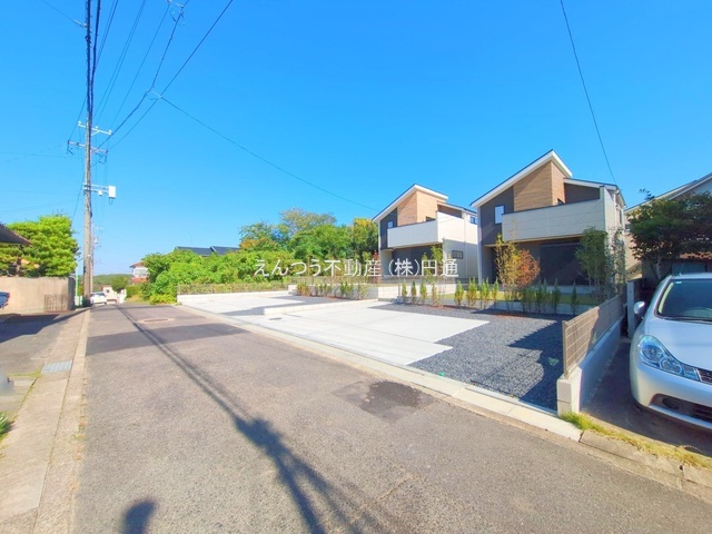 KEIAI GRACE小幡北1期の前面道路含む現地写真