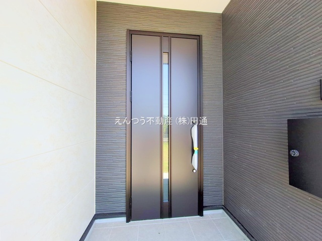 KEIAI GRACE小幡北1期の玄関