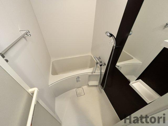 スペーシア江坂広芝町の浴室