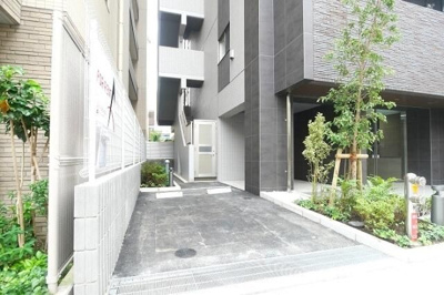 【駐車場】 | LUMEED CUBE 菊川 PREMIUM(ルミードキューブ菊川プレミアム）