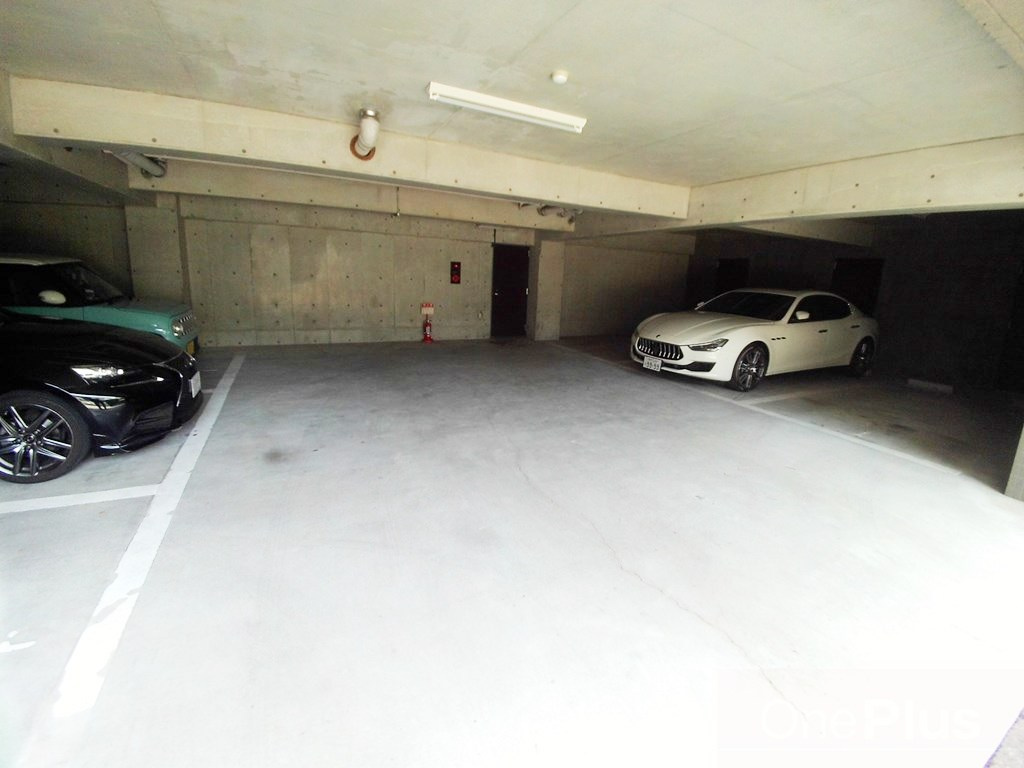 ビエント六甲Ⅱの駐車場