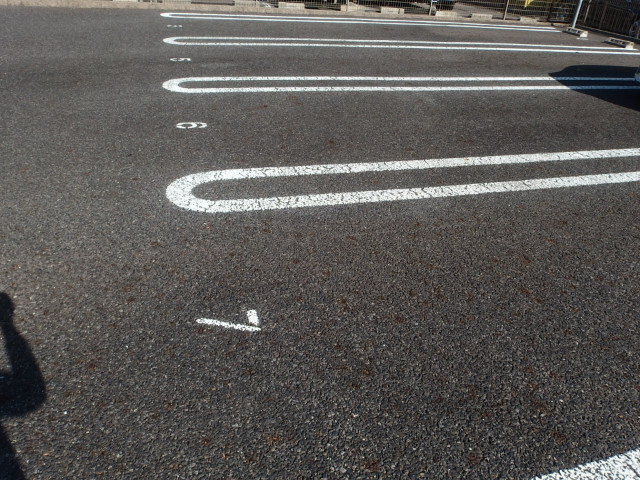 サウス・シャトーⅢの駐車場