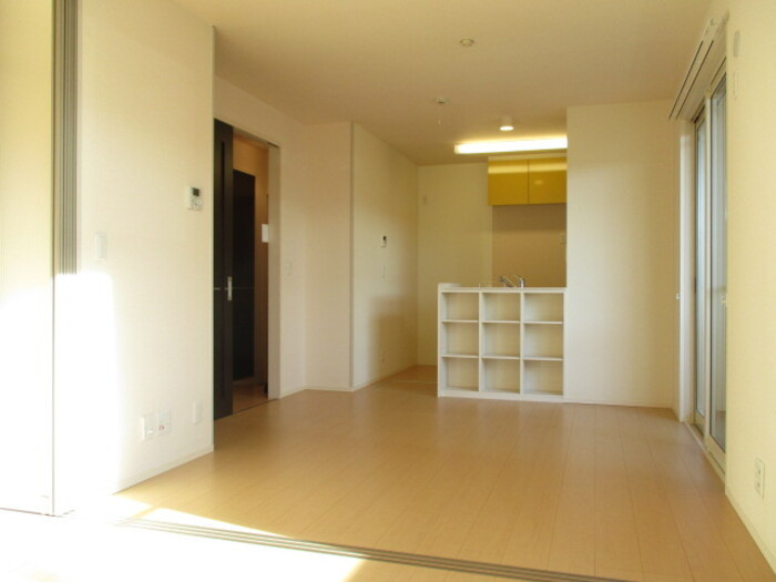 サウス・シャトーⅢの居間・リビング