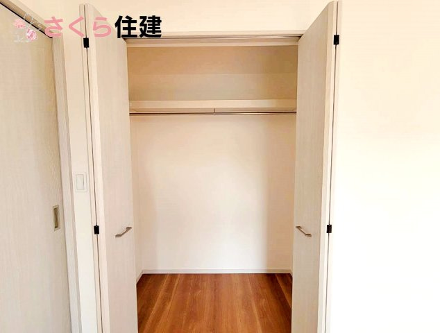 いろどりアイタウン宇都宮市細谷町　1号棟のその他|同社施工物件の写真です。２階にも独立洗面台を完備