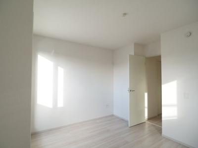 【洋室】 | LIGARE　瀬上町６期　２号棟 | ★内覧予約で新米4kg★