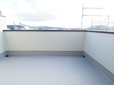 【バルコニー】 | LIGARE　瀬上町６期　２号棟 | ★内覧予約で新米4kg★