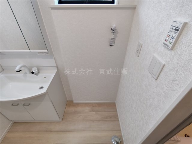 【ランドリースペース】 | 狭山市柏原第１３　全３棟　1号棟 | ランドリースペース