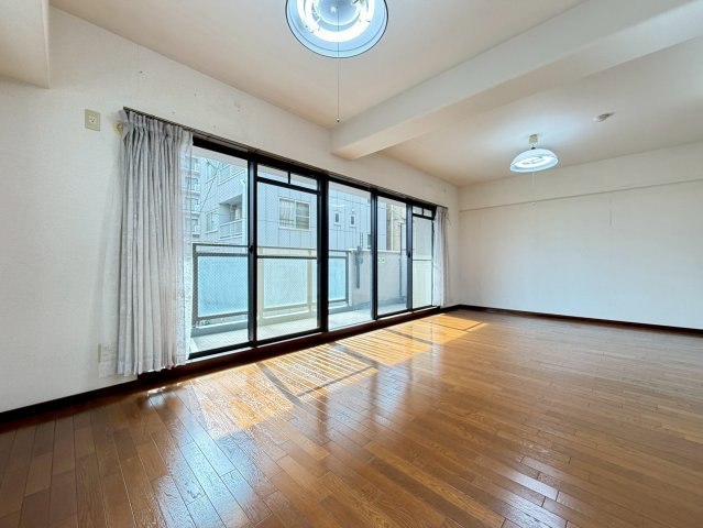 トーカンマンション第2堀江町の居間・リビング