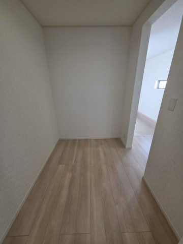 寄居町赤浜第６　のその他|２号棟現地１Fファミリークローク（2026年02月17日）撮影