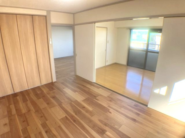 グランドカーサ武蔵野の寝室