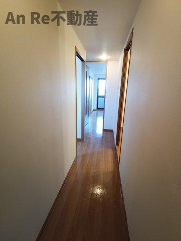 川口市大字西立野の賃貸マンションの内装