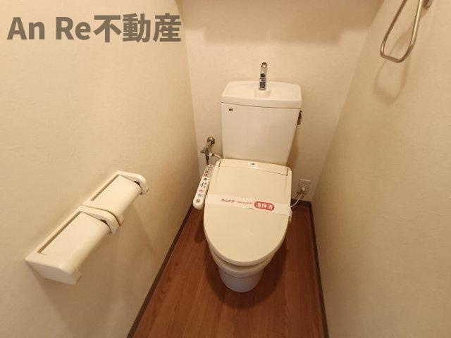 川口市大字西立野の賃貸マンションのトイレ