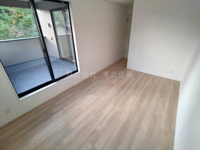 【寝室】の画像