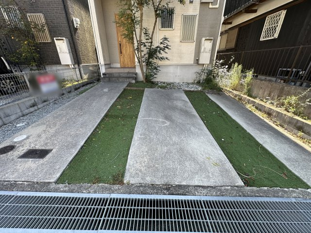 神戸市須磨区北落合４丁目戸建の駐車場