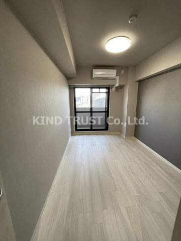 レジディア西天満の居間・リビング