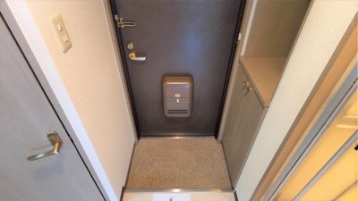 【玄関】 | パレ淡路 | シューズ収納あります