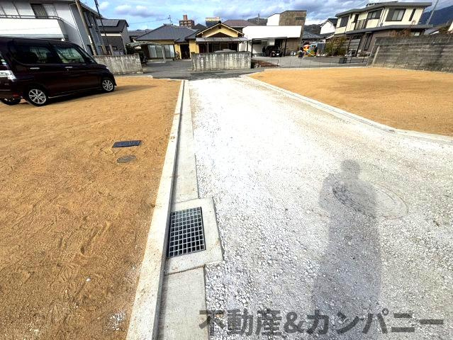 水泥町売土地3号地　松山市水泥町の分譲地の前面道路含む現地写真|前面道路含む現地写真です