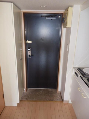 【玄関】 | SkコートⅣ | 明るい玄関です