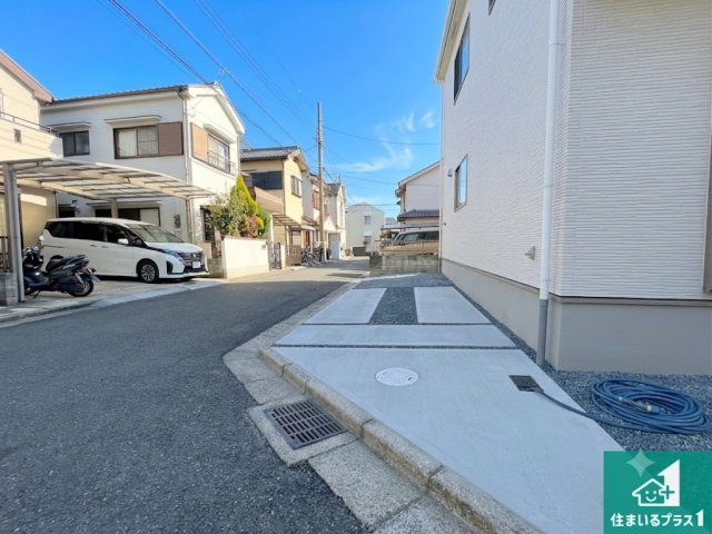 29(土)30(日)現地説明会！◆藤井寺市小山　限定1邸の駐車場|駐車スペース！散水栓があるので、こまめに愛車を洗えます！