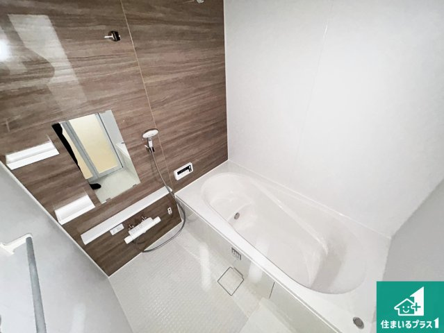 藤井寺市小山　第1期　新築一戸建ての前面道路含む現地写真|周辺は落ち着いた街並みの住宅地！子育てがしやすい住環境です！まだ未完成ですが、現地でしかわからない事もございます。是非一度ご覧ください。