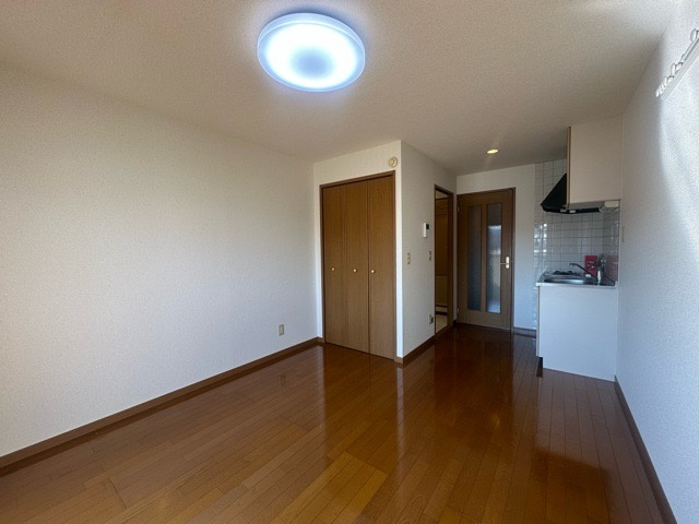 エトワールの洋室