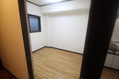 【洋室】 | ガーデンシティ宮崎台 | ※同建物ほかのお部屋の写真です。