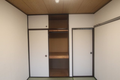 【収納】 | ガーデンシティ宮崎台 | ※同建物ほかのお部屋の写真です。