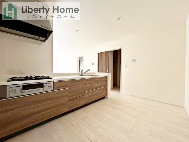 大洗町五反田3期　新築戸建　2号棟のキッチン