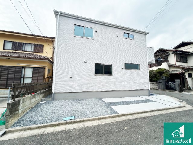 藤井寺市小山　第1期　新築一戸建ての外観|安心の10年保証！外観を美しく保ち、雨水で汚れを落とします！気になることがありましたら、お気軽にお問い合わせください！
