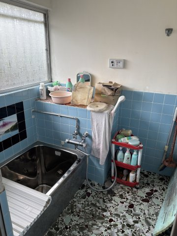 中郷町石岡 中古一戸建ての浴室