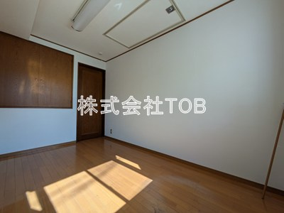 【内装】 | 杉並区和泉４丁目貸家 | 5帖