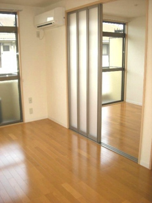 【居間・リビング】 | ヴィレッジ白菊