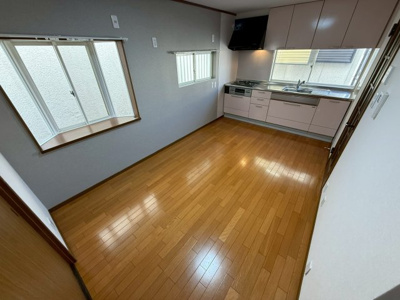 【居間・リビング】 | 天美我堂4丁目戸建