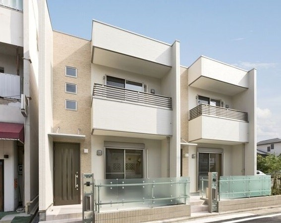 ルーセントハウスⅢ