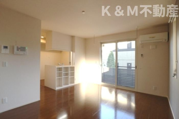 エクセレントヒルⅡ棟の居間・リビング|ゆったり過ごせるリビングです