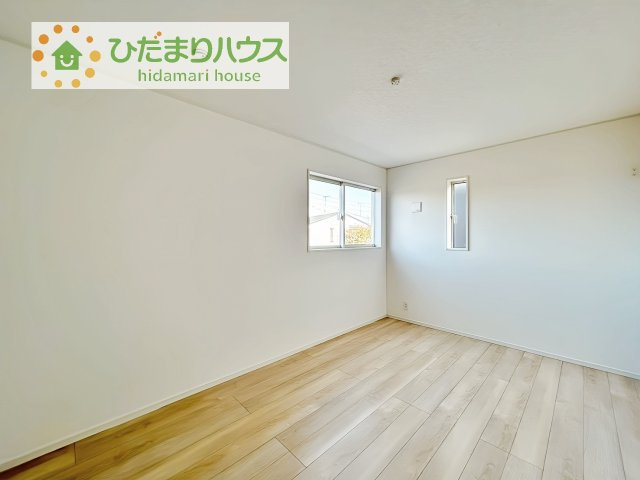 【洋室】 | 土浦市乙戸南第6　新築戸建　5号棟 | 木の温もりがやさしいフローリング♪