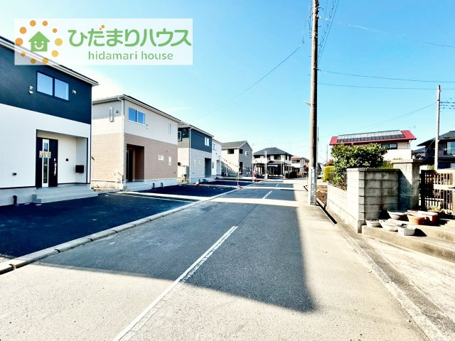 【前面道路含む現地写真】 | 土浦市乙戸南第6　新築戸建　5号棟 | 是非一度、ご家族そろってご内覧ください♪