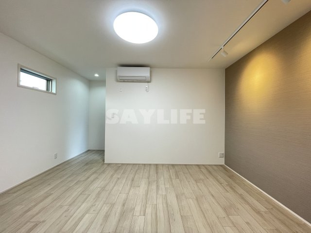 フジパレス中央長田Ⅱ番館の居間・リビング