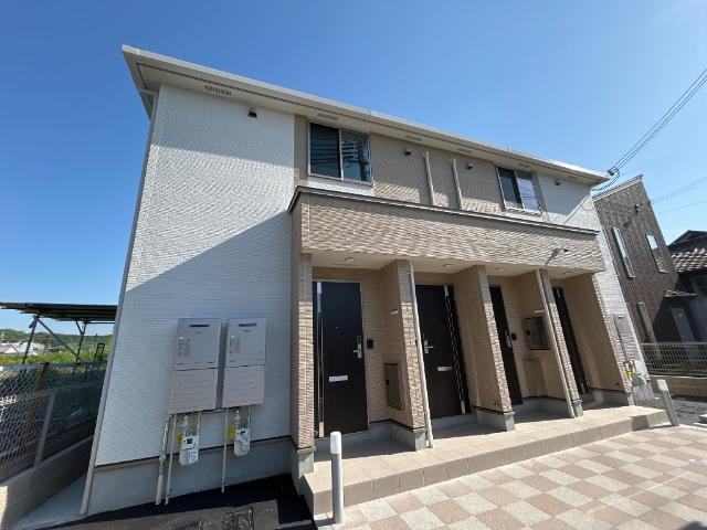 三木市末広２丁目のアパートの外観|外観写真（昼）